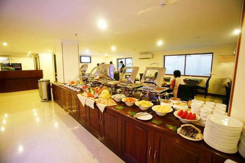 Cardamom Hotel & Apartment Phnom Pen Exterior foto
