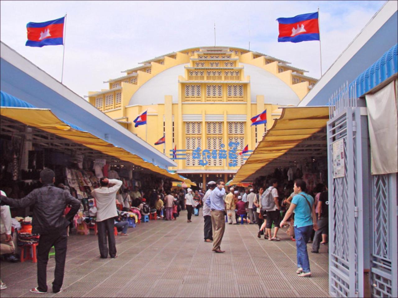 Cardamom Hotel & Apartment Phnom Pen Exterior foto