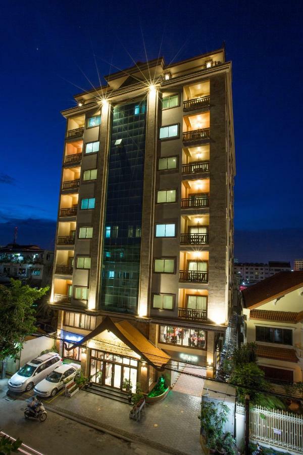 Cardamom Hotel & Apartment Phnom Pen Exterior foto