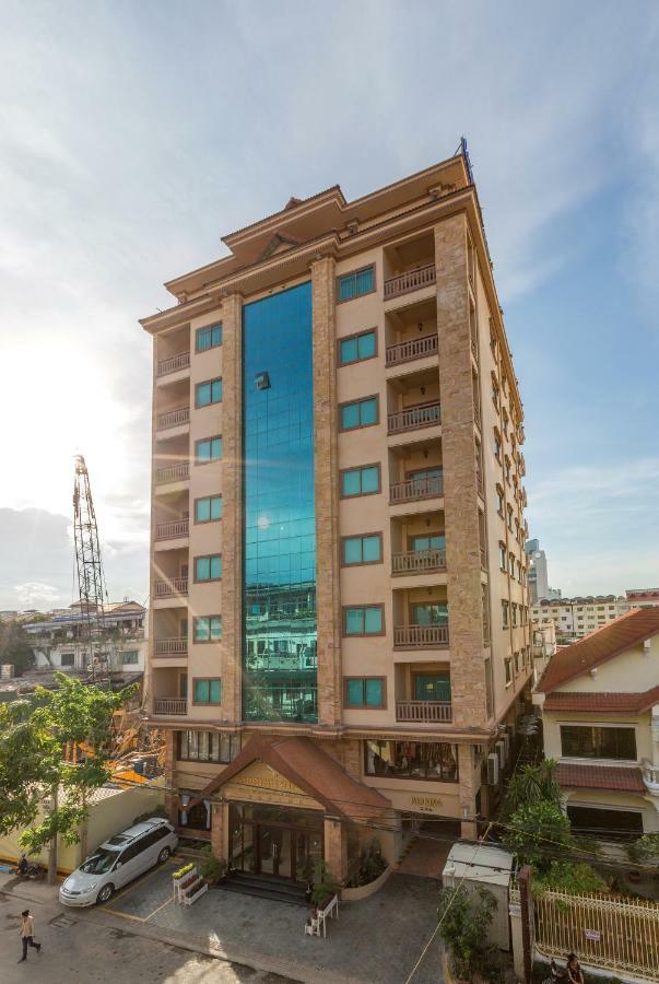 Cardamom Hotel & Apartment Phnom Pen Exterior foto